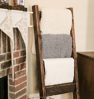 pallet towel rail ladder