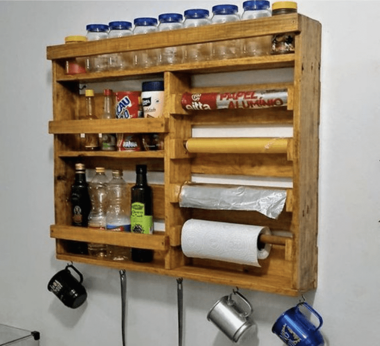 pallet kitchen storage