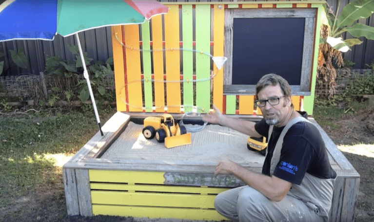 Pallet sand pit design