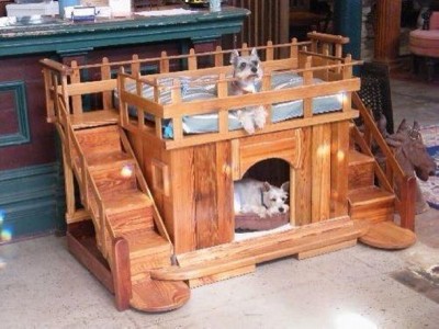 amazing-recycled-pallet-dog-house