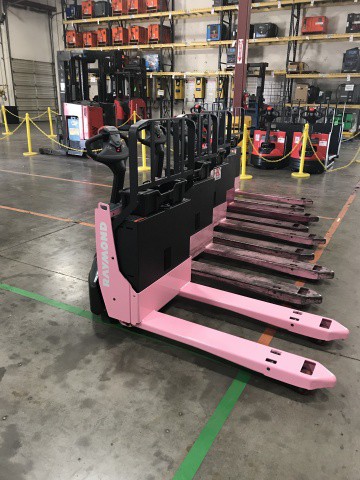 Pallet truck auction