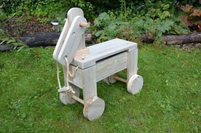 pallet rocking horse