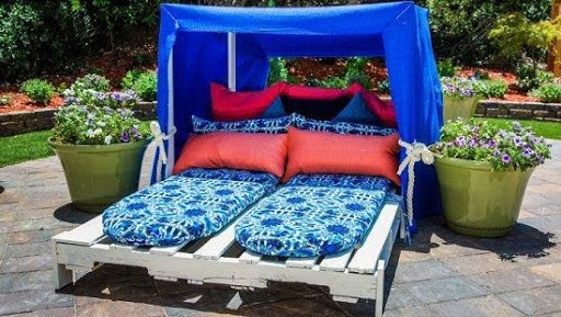 Pallet cabana